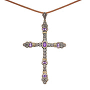 Großer Kreuz-Anhänger um 1910 in 585er Gold, Silber mit Amethysten und Diamanten, hängend frontal