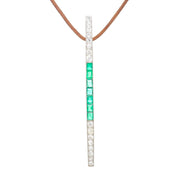 Art Deco Anhänger(ehemals Brosche) aus 750er Gelbgold/Platin mit Smaragden und Diamanten, hängend frontal