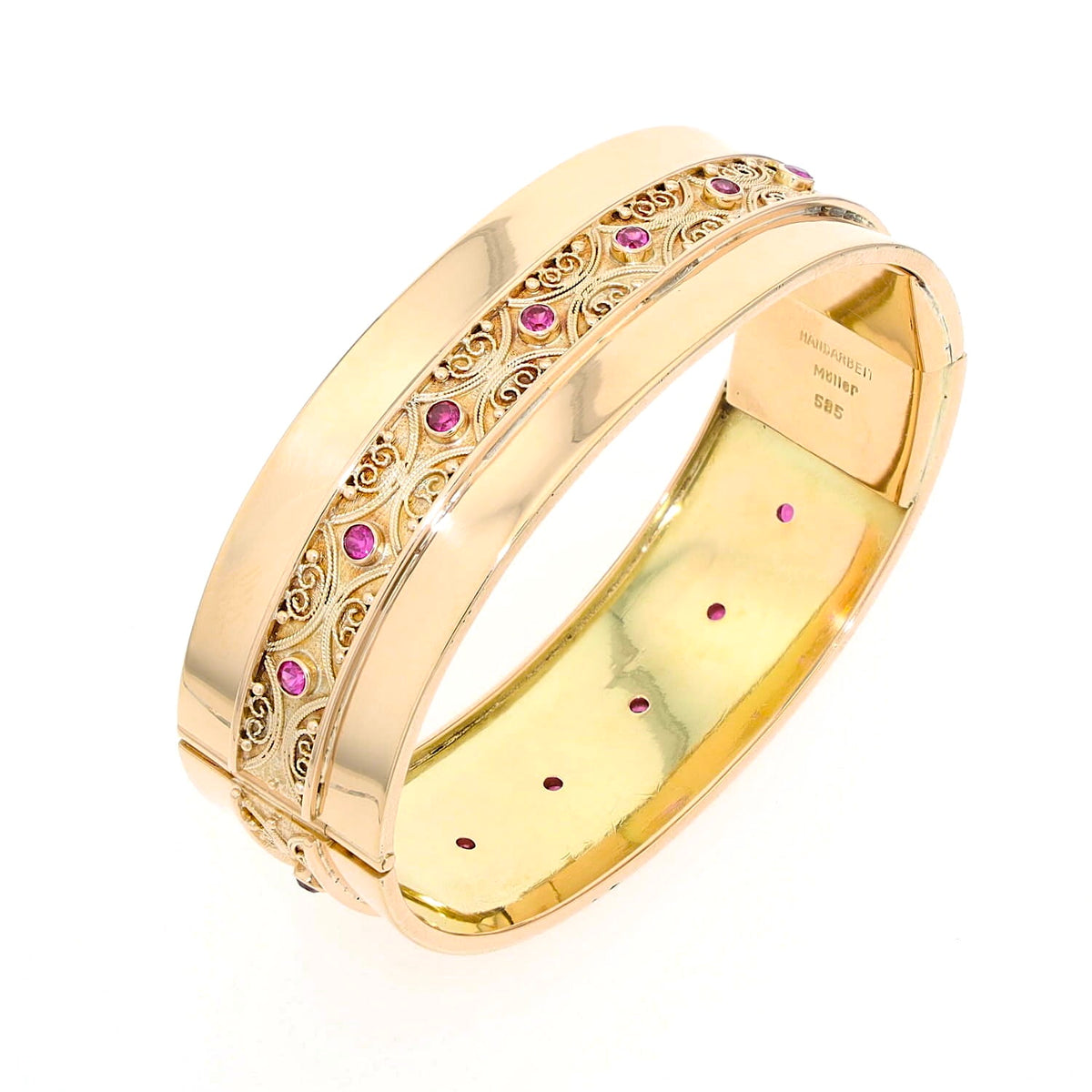 Vintage Armreif in 585er Gelbgold mit Rubinen, stehend